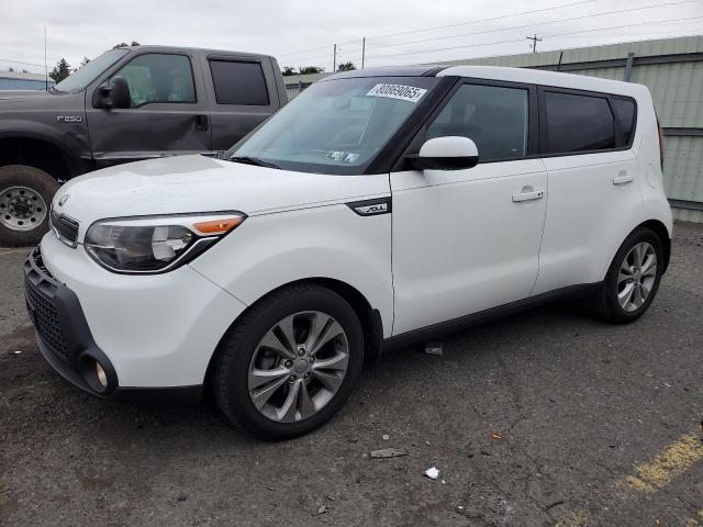 KIA SOUL + 2015 с VIN KNDJP3A56F7147161 - Снимка от търг