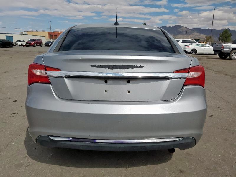 Photo 6 from auction – 2014 CHRYSLER 200 LX with VIN 1C3CCBAB1EN140797