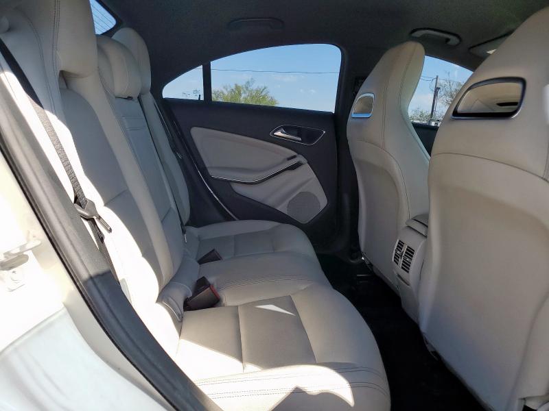 Photo 10 from auction – 2018 MERCEDES-BENZ CLA 250 with VIN WDDSJ4EB2JN613237