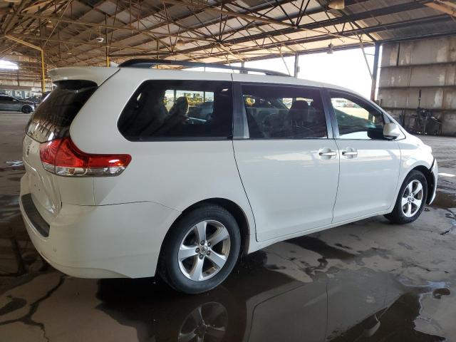 Photo 3 from auction – 2011 TOYOTA SIENNA XLE with VIN 5TDYK3DC4BS065971