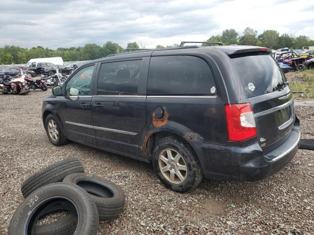 Photo 2 from auction – 2013 CHRYSLER TOWN & COU with VIN 2C4RC1BG9DR556513