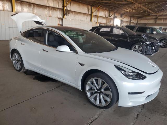 Photo 4 from auction – 2018 TESLA MODEL 3 with VIN 5YJ3E1EA2JF018394
