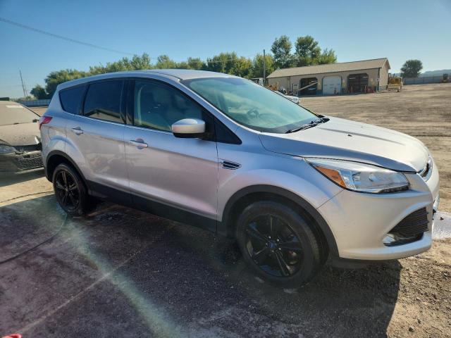 Photo 4 from auction – 2016 FORD ESCAPE SE with VIN 1FMCU0G77GUB04620