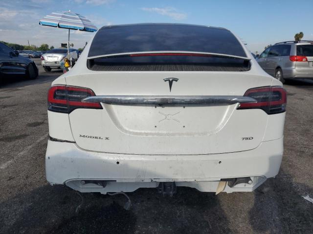 Photo 6 from auction – 2018 TESLA MODEL X with VIN 5YJXCDE23JF141493