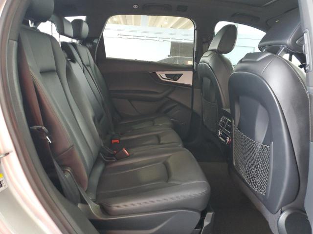 Photo 11 from auction – 2019 AUDI Q7 PREMIUM with VIN WA1LHAF72KD031868