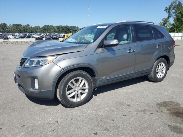 Photo 1 from auction – 2014 KIA SORENTO LX with VIN 5XYKTCA62EG434135