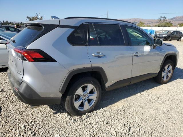 Photo 3 from auction – 2020 TOYOTA RAV4 LE with VIN JTMM6RFV2LD002496