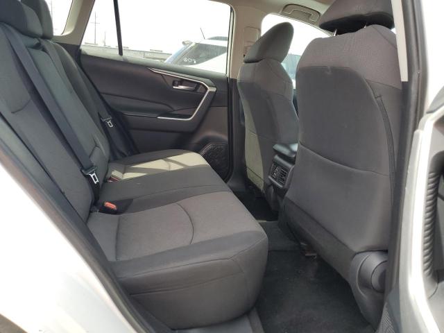 Photo 11 from auction – 2019 TOYT RAV4 XLE with VIN 2T3P1RFV6KW067591