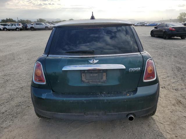 Photo 6 from auction – 2007 MINI COOPER with VIN WMWMF33567TU60830