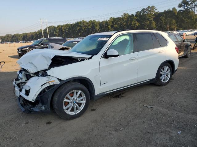 BMW X5 XDRIVE3 2015 with VIN 5UXKR0C59F0P18238 - Photo from auction