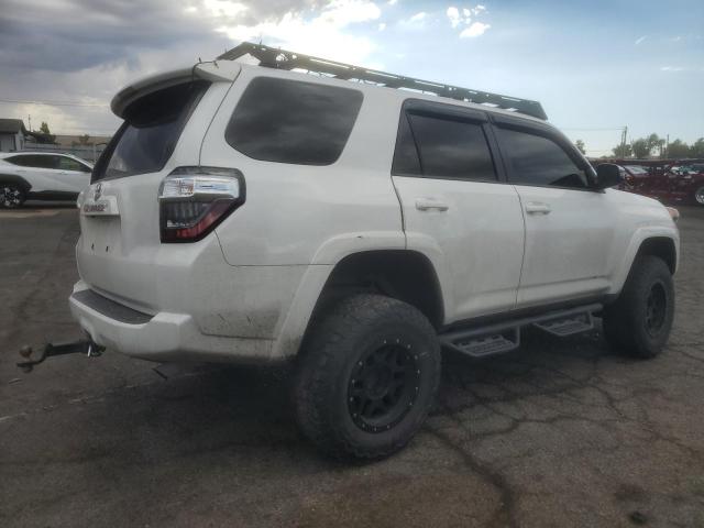 Photo 3 from auction – 2016 TOYOTA 4RUNNER SR with VIN JTEBU5JR2G5381933
