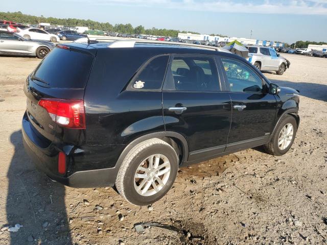 Photo 3 from auction – 2014 KIA SORENTO LX with VIN 5XYKTCA68EG496770