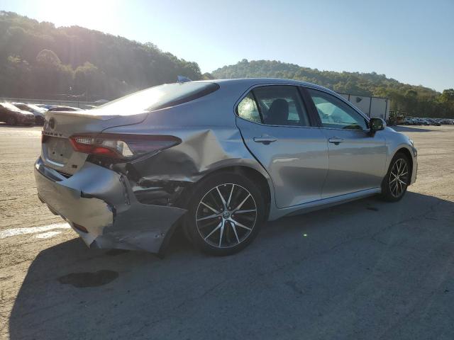 Photo 3 from auction – 2022 TOYOTA CAMRY SE with VIN 4T1G11AK0NU650511