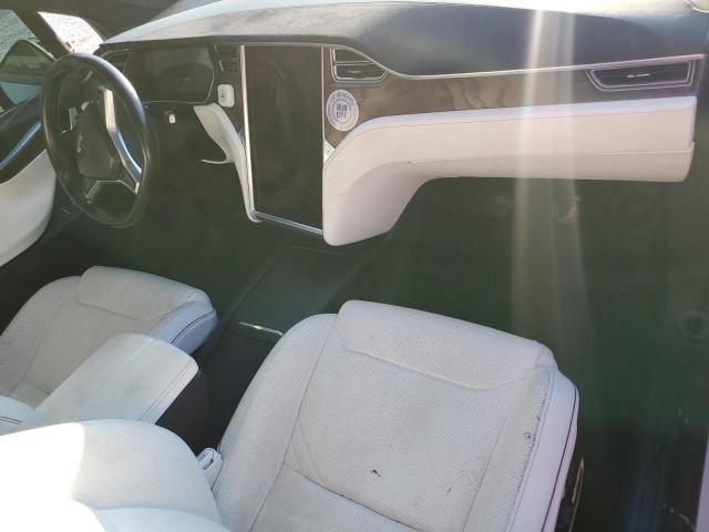 Photo 8 from auction – 2016 TESLA MODEL X with VIN 5YJXCBE46GF000271