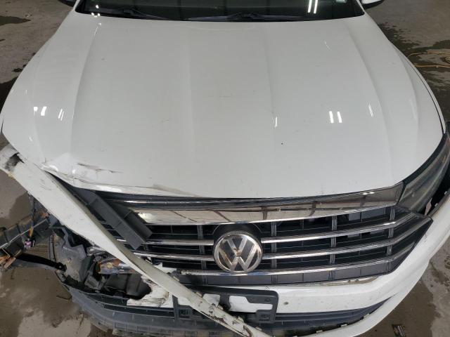 Photo 11 from auction – 2020 VOLKSWAGEN JETTA SEL with VIN 3VWEB7BU2LM003165