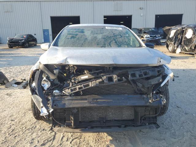 Photo 5 from auction – 2017 KIA FORTE LX with VIN 3KPFK4A7XHE092213
