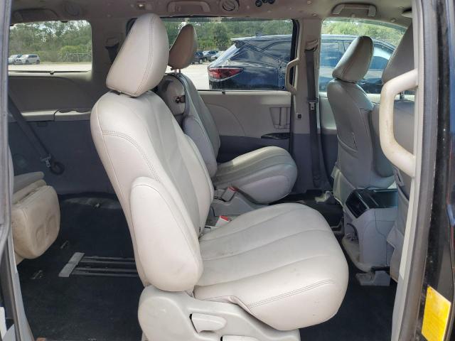 Photo 11 from auction – 2011 TOYOTA SIENNA LE with VIN 5TDKK3DCXBS088662