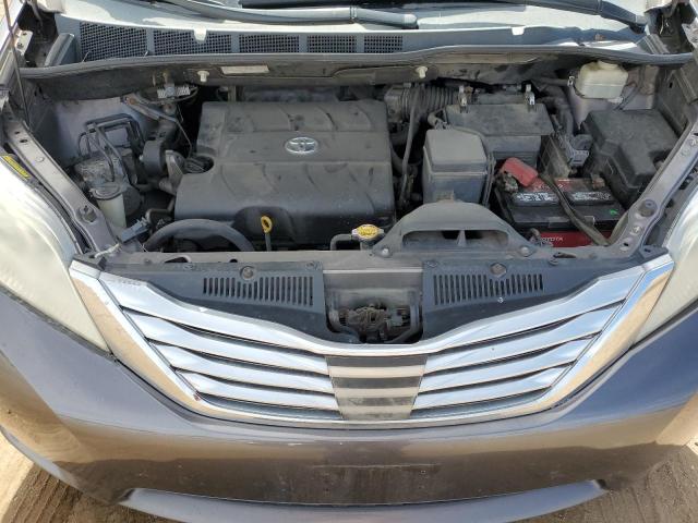 Photo 12 from auction – 2011 TOYOTA SIENNA XLE with VIN 5TDYK3DC8BS019334