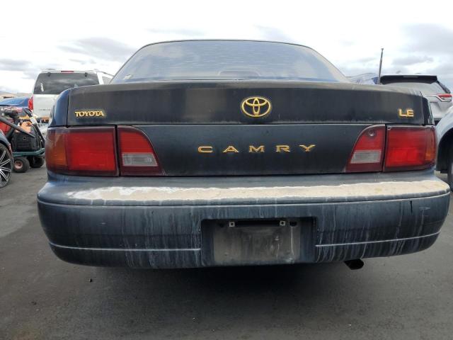 Photo 6 from auction – 1995 TOYOTA CAMRY LE with VIN JT2SK12E6S0324261