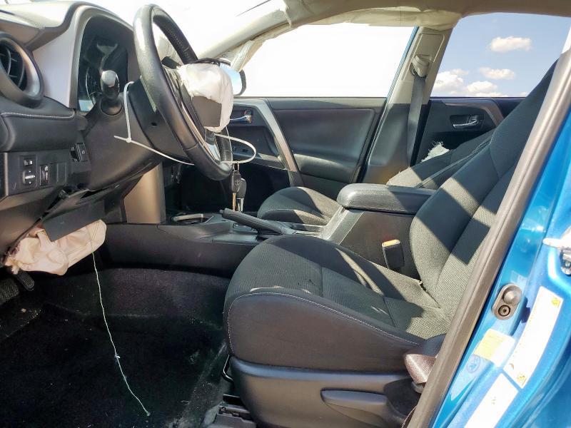 Photo 7 from auction – 2016 TOYOTA RAV4 XLE with VIN JTMWFREV4GJ099069