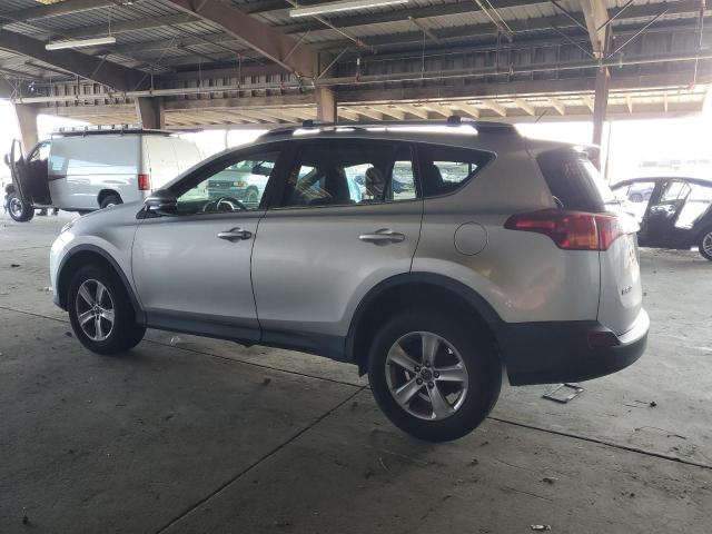 Photo 2 from auction – 2015 TOYOTA RAV4 XLE with VIN 2T3WFREV8FW133501