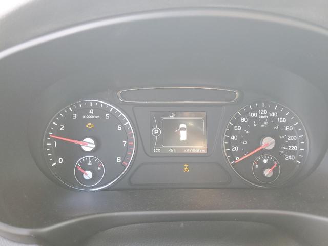Photo 9 from auction – 2016 KIA SORENTO LX with VIN 5XYPGDA50GG151985
