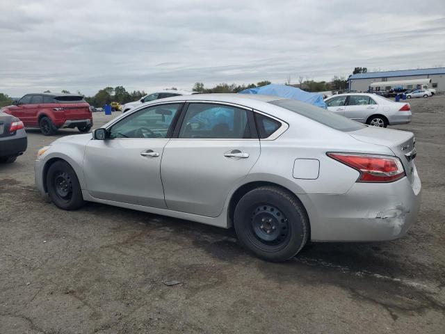 Photo 2 from auction – 2015 NISSAN ALTIMA 2.5 with VIN 1N4AL3AP4FC204659