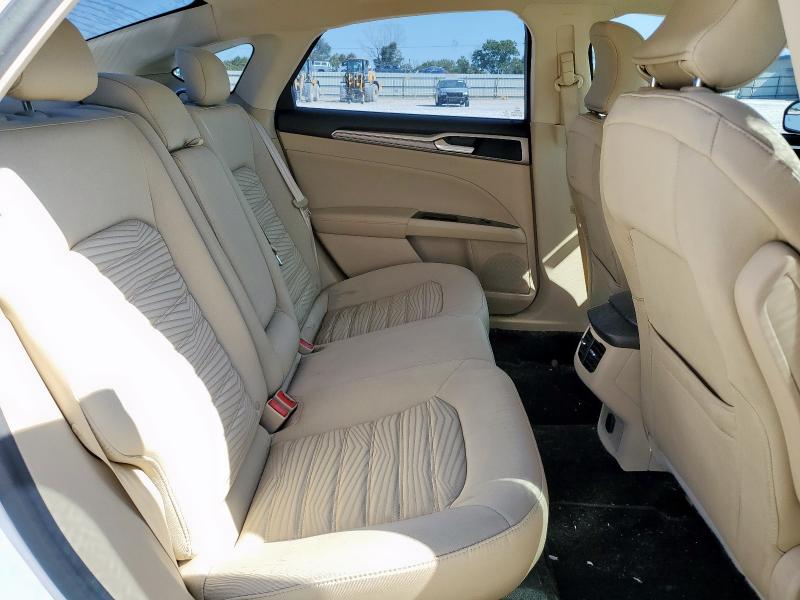 Photo 10 from auction – 2016 FORD FUSION SE with VIN 3FA6P0HD2GR354907