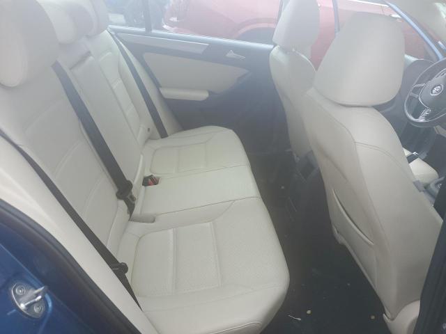 Photo 10 from auction – 2017 VOLKSWAGEN JETTA SE with VIN 3VWDB7AJXHM387545