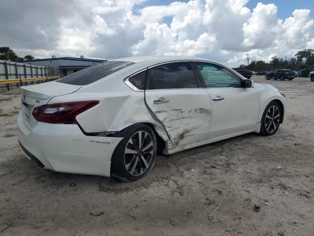 Photo 3 from auction – 2017 NISSAN ALTIMA 2.5 with VIN 1N4AL3AP7HC479980