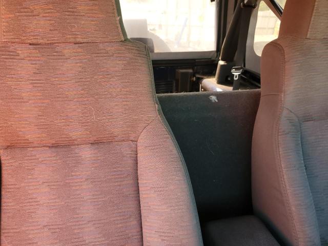 Photo 11 from auction – 2005 JEEP WRANGLER / with VIN 1J4FA64S95P346630