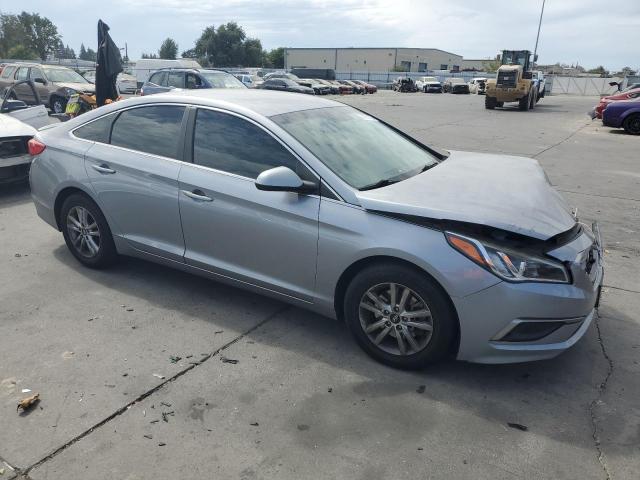 Photo 4 from auction – 2016 HYUNDAI SONATA SE with VIN 5NPE24AF6GH363281