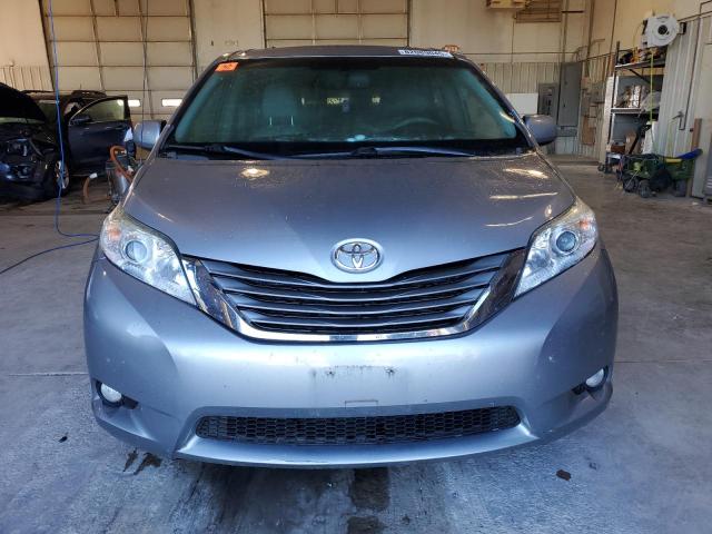 Photo 5 from auction – 2012 TOYOTA SIENNA XLE with VIN 5TDYK3DC6CS195431