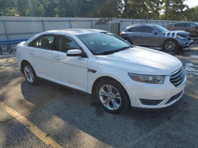 Photo 4 from auction – 2013 FORD TAURUS SEL with VIN 1FAHP2E86DG224708