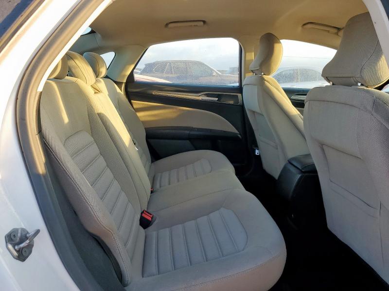 Photo 10 from auction – 2017 FORD FUSION S with VIN 3FA6P0G77HR109856