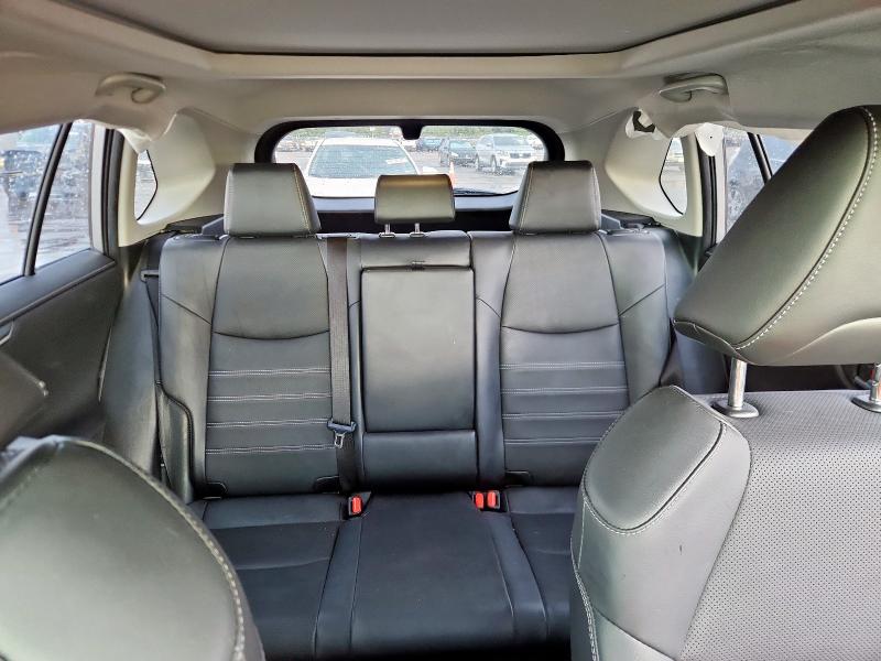 Photo 10 from auction – 2024 TOYOTA RAV4 LIMIT with VIN JTMD6RFV6RD131320