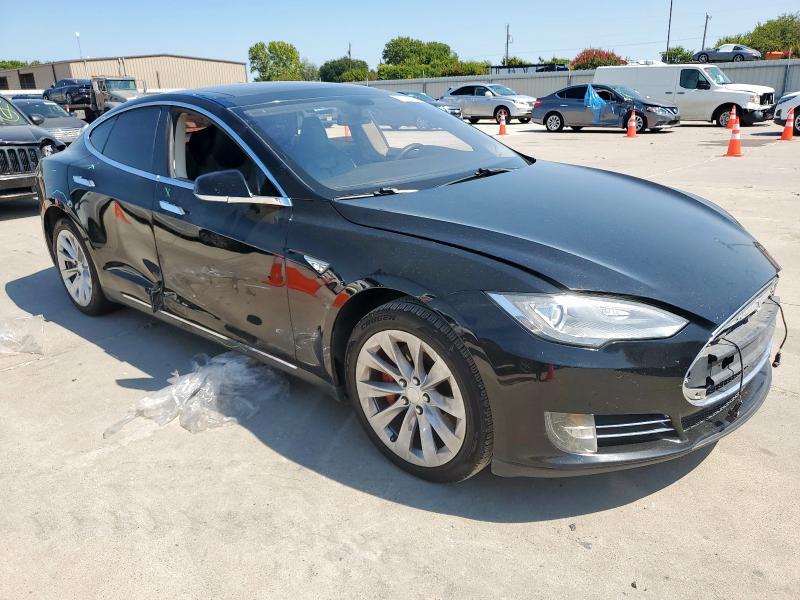 Photo 4 from auction – 2014 TESLA MODEL S with VIN 5YJSA1H15EFP44971