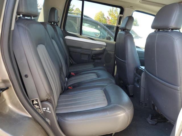 Photo 11 from auction – 2002 MERCURY MOUNTAINEE with VIN 4M2DU86W02ZJ26397