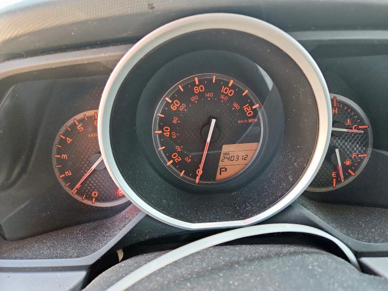 Photo 9 from auction – 2011 TOYOTA 4RUNNER SR with VIN JTEZU5JR1B5017574