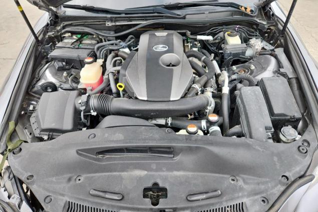 Photo 11 from auction – 2016 LEXUS IS 200T with VIN JTHBA1D26G5009546