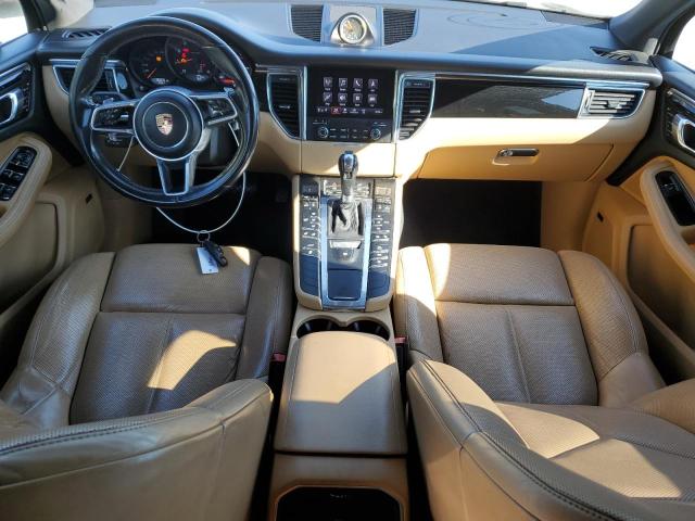 Photo 8 from auction – 2017 PORSCHE MACAN with VIN WP1AA2A59HLB00551