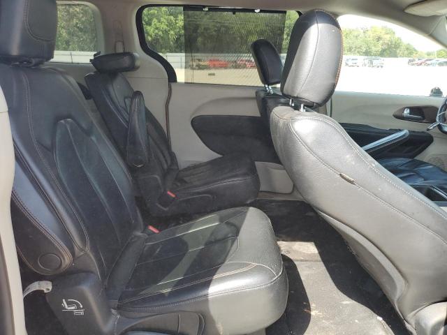 Photo 11 from auction – 2017 CHRYSLER PACIFICA T with VIN 2C4RC1BG1HR613163