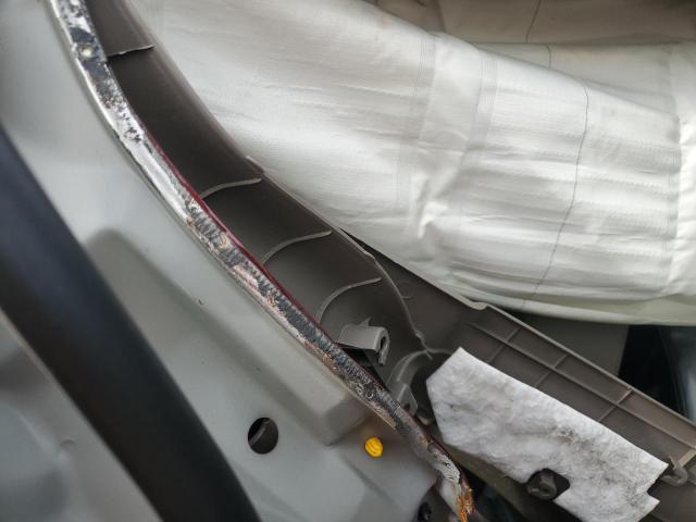 Photo 11 from auction – 2004 NISSAN PATHFINDER with VIN JN8DR09Y54W915837