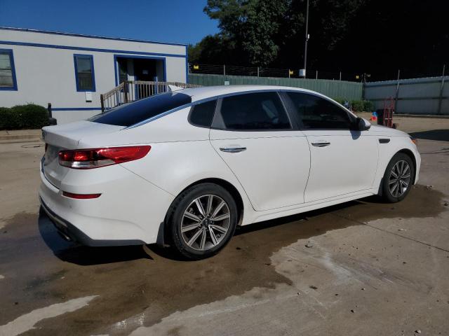 Photo 3 from auction – 2019 KIA OPTIMA LX with VIN 5XXGT4L33KG361663