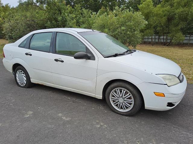 Photo 4 from auction – 2005 FORD FOCUS ZX4 with VIN 1FAFP34N45W152158