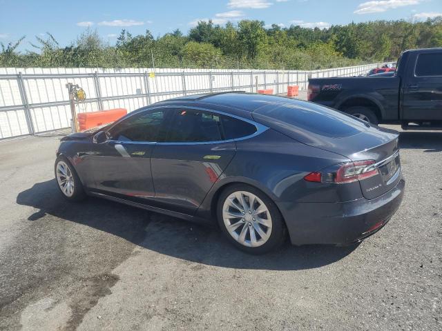 Photo 2 from auction – 2017 TESLA MODEL S with VIN 5YJSA1E23HF204729