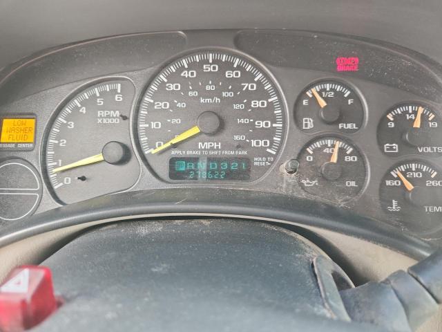 Photo 9 from auction – 2001 CHEVROLET SUBURBAN K with VIN 3GNFK16T71G175944