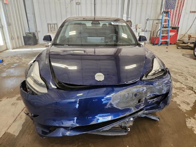 Photo 5 from auction – 2018 TESLA MODEL 3 with VIN 5YJ3E1EB7JF065025