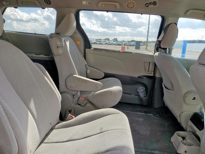 Photo 10 from auction – 2011 TOYOTA SIENNA LE with VIN 5TDKK3DC6BS098766