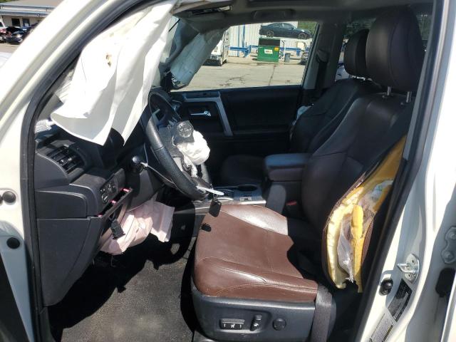 Photo 7 from auction – 2018 TOYOTA 4RUNNER SR with VIN JTEBU5JR3J5551076